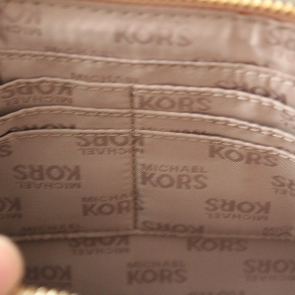 Michael Kors Sandrine Gold Wristlet - Picture 4 of 6